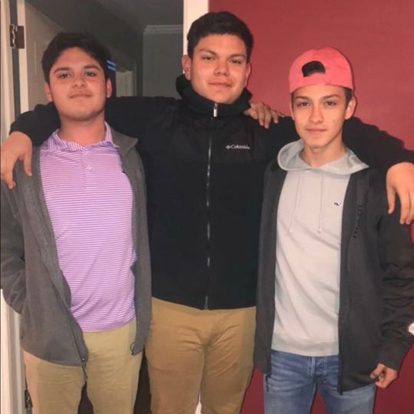 Meet your Posher, Luis - Picture 1 of 1